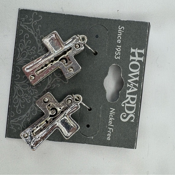 Howard's Silver Cross Earrings - NWT - Picture 4 of 4